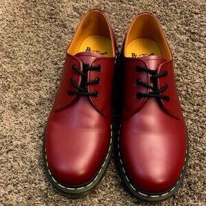 ***SOLD***    Doc Martens 1461 Cherry Red Men's Oxfords - US10